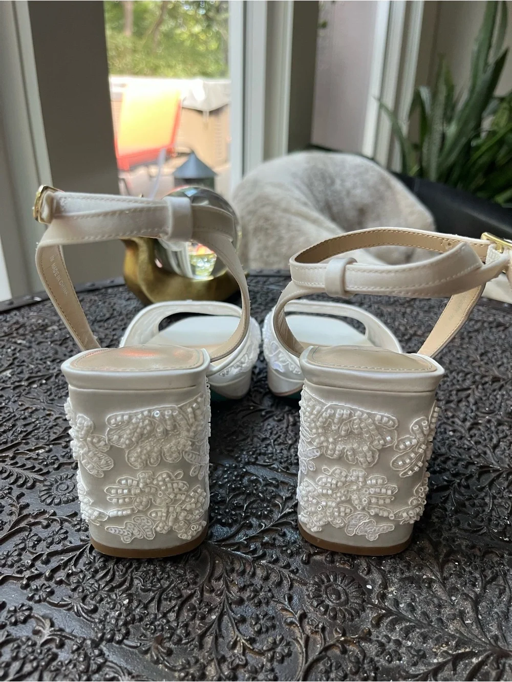 NEW BETSEY JOHNSON JUNIE IVORY BEADED PLATFORM SANDALS IVORY WHITE 8